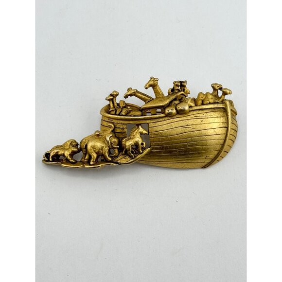 Vintage AJC Noah's Ark Brooch Pin - Picture 2 of 6